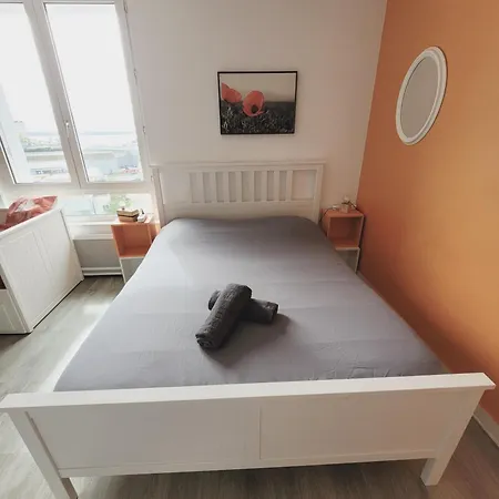 Cosy شقة